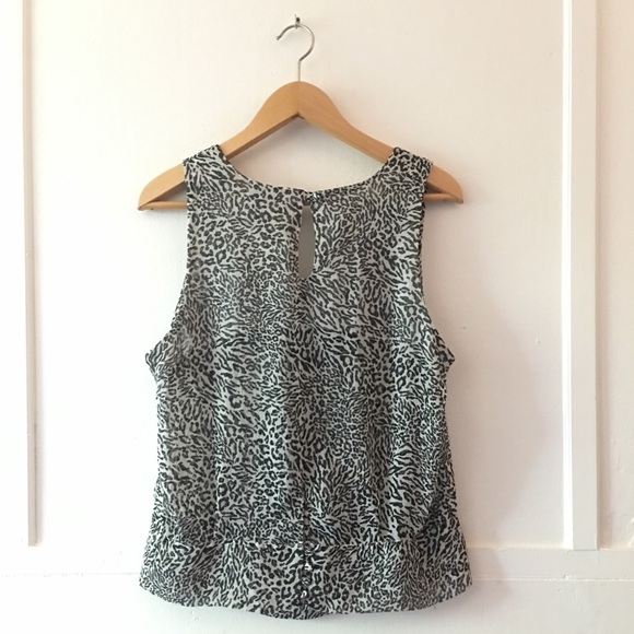 H&M Mob Wife Sheer Leopard Animal Print Sleeveless Keyhole Tie Neck Blouse - Picture 7 of 9